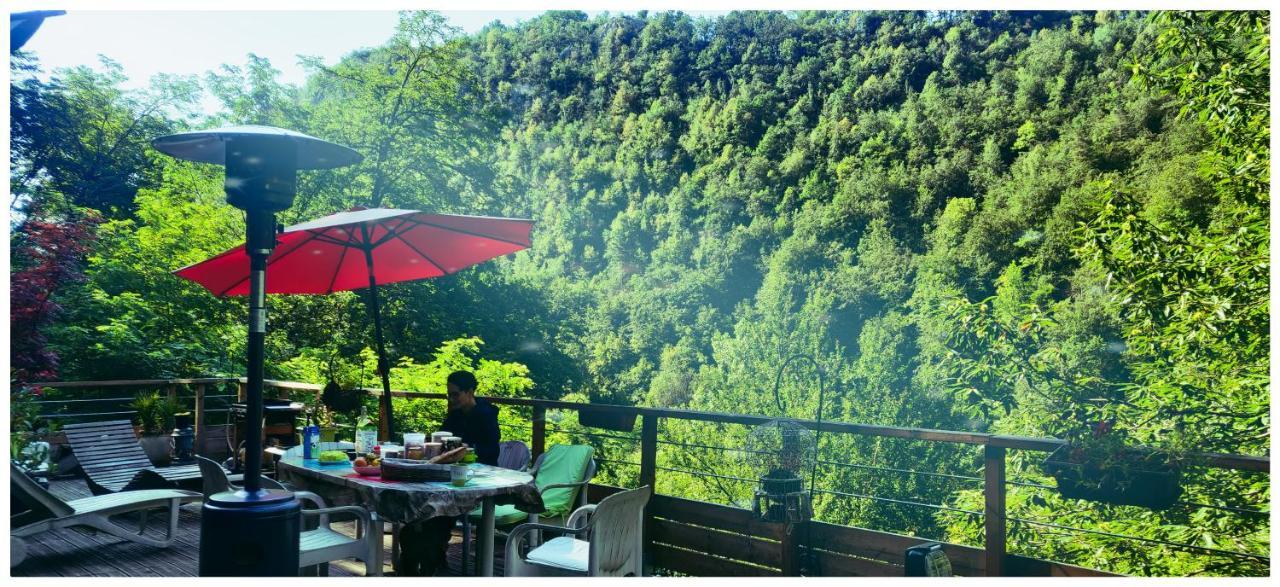 Skymist Maison D'Hotes Biert Dış mekan fotoğraf